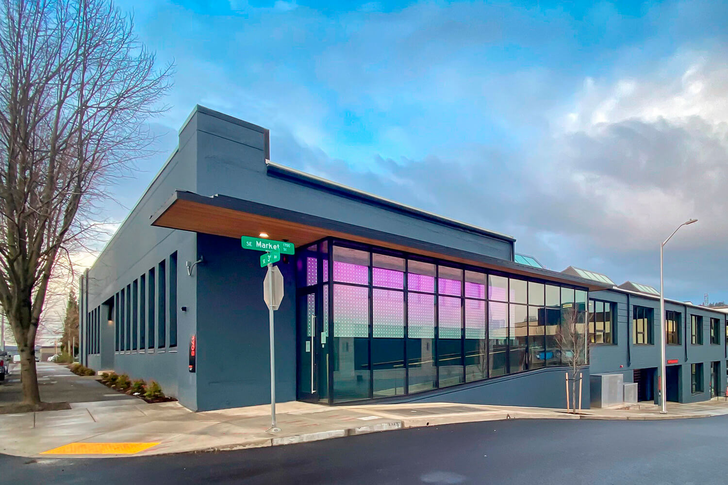 Bora Architects, Volta Building Headquarters – Fortis Construction