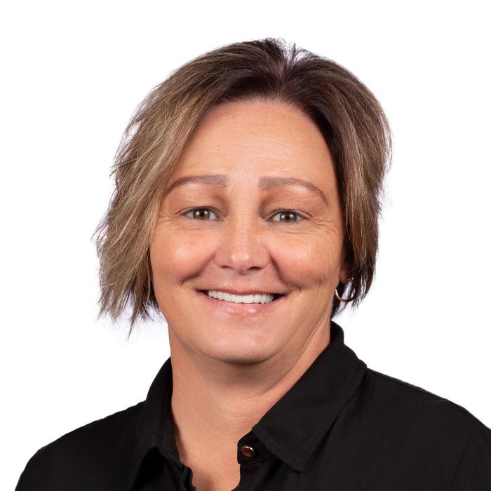 Jenn MacQuarrie Profile Picture